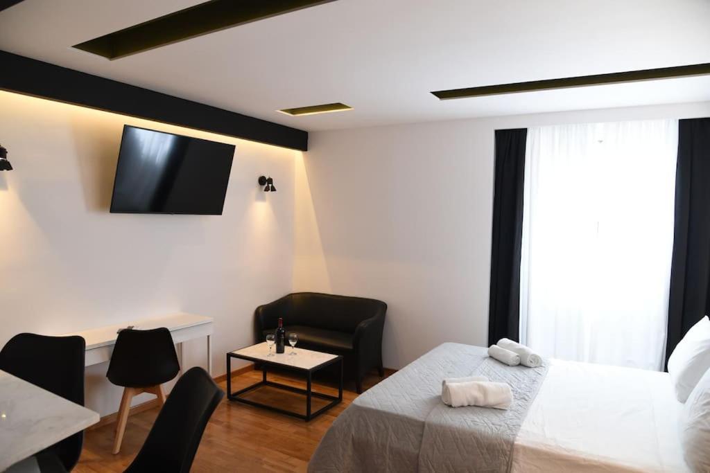 Syntagma Square, 30Sqm Nikis Luxurious Studio 雅典 外观 照片