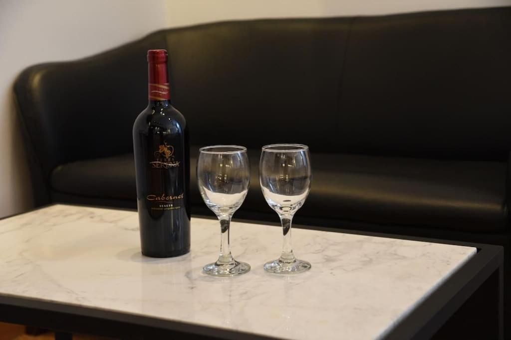 Syntagma Square, 30Sqm Nikis Luxurious Studio 雅典 外观 照片